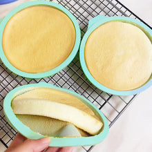 Load image into Gallery viewer, Silicone Layered Cake Round Shape Mold Kitchen Bakeware DIY Desserts Baking Mold Mousse Cake Moulds Baking Pan Tools