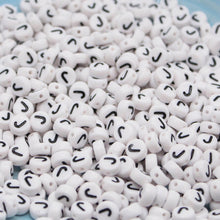 Load image into Gallery viewer, CHONGAI 100/500Pcs/500Gram Oblate Acrylic Letter Beads Single Alphabet White Round Bracelet Jewelry Beads&Jewelry Making 4*7MM