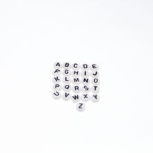 Load image into Gallery viewer, CHONGAI 100/500Pcs/500Gram Oblate Acrylic Letter Beads Single Alphabet White Round Bracelet Jewelry Beads&Jewelry Making 4*7MM
