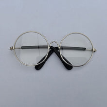 Load image into Gallery viewer, Lovely Vintage Round Cat Sunglasses Reflection Eye wear glasses For Small Dog Cat Pet Photos Pet Products Props Accessories