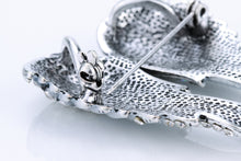 Load image into Gallery viewer, YACQ Angel Wings Brooch Pin Pendant Women