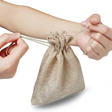 Load image into Gallery viewer, 5/10Pcs Burlap Gift Bags with Drawstring Jute Bags Linen Sacks Storage Bags Burlap Bag for Wedding Favors Party Jewelry Pouches

