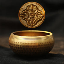 Load image into Gallery viewer, Gandhanra Handmade 3.2" Tibetan Singing Bowl Set With Cross Vajra Symbol
